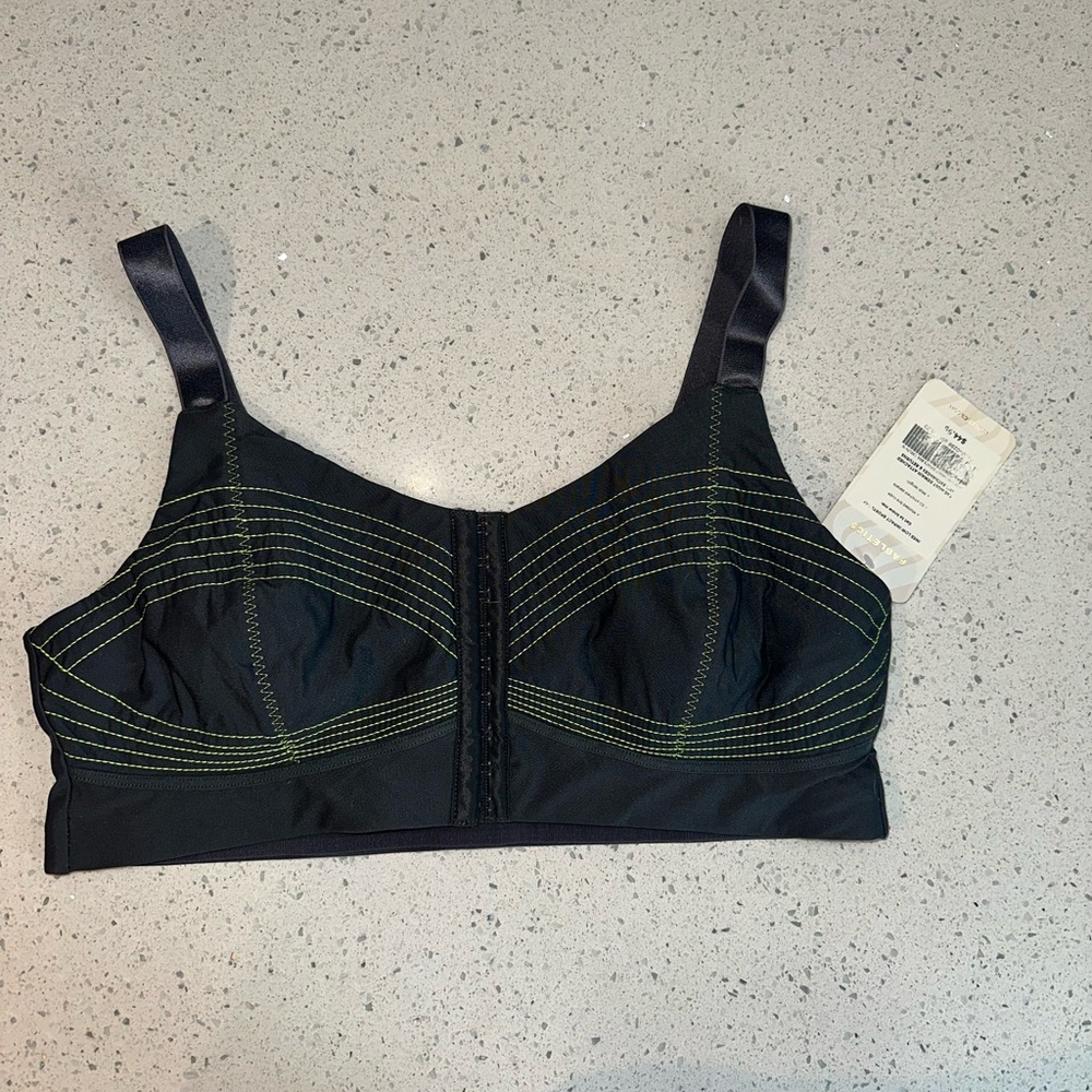 Fabletics Demi Lovato front close Gray sports Bra